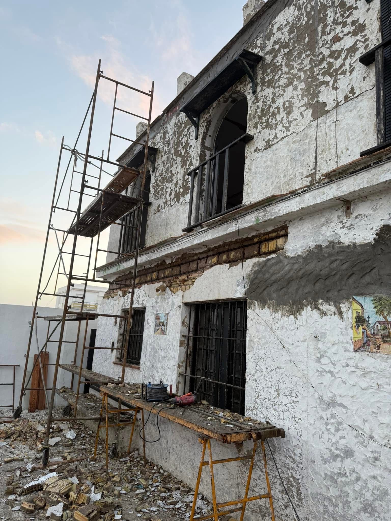 Presupuesto para reforma general de pisos y chalets